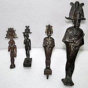 Egypt: Police return stolen bronzes to state antiquities department